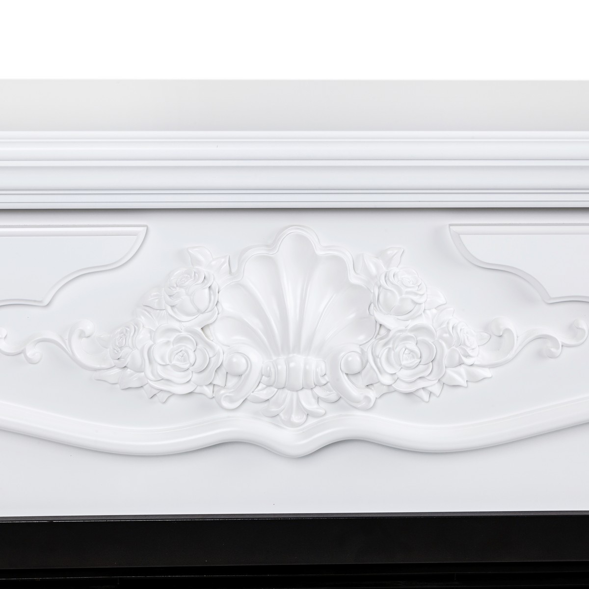 Электрокамин RealFlame  Victoria 26 WT с очагом 3D Cassette 630 Black Panel