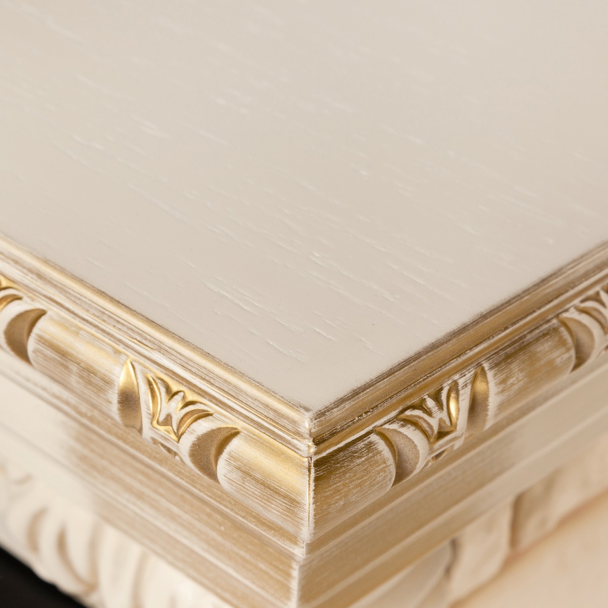 Электрокамин RealFlame  Bolero 25/25,5 WT с очагом Firefield 25