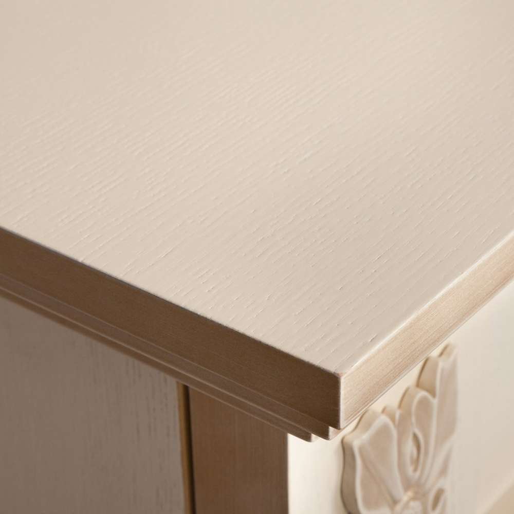 Электрокамин RealFlame  Silvia 26 WT-619G с очагом 3D Cassette 630 Black Panel