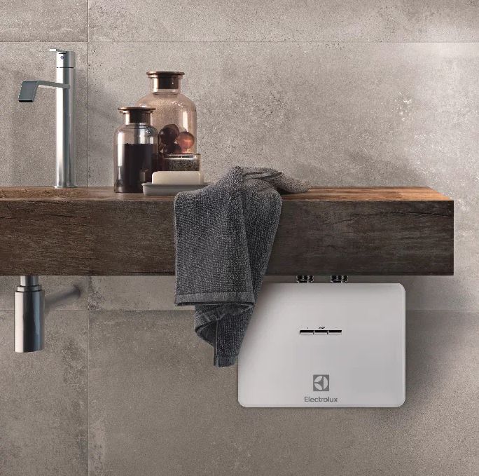 Электрический проточный водонагреватель 6 кВт Electrolux NPX 6 Aquatronic Digital 2.0